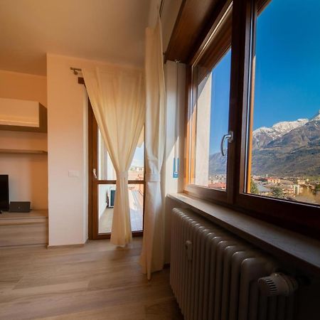 Blue Moon - Via Parigi Apartments Aosta Eksteriør bilde