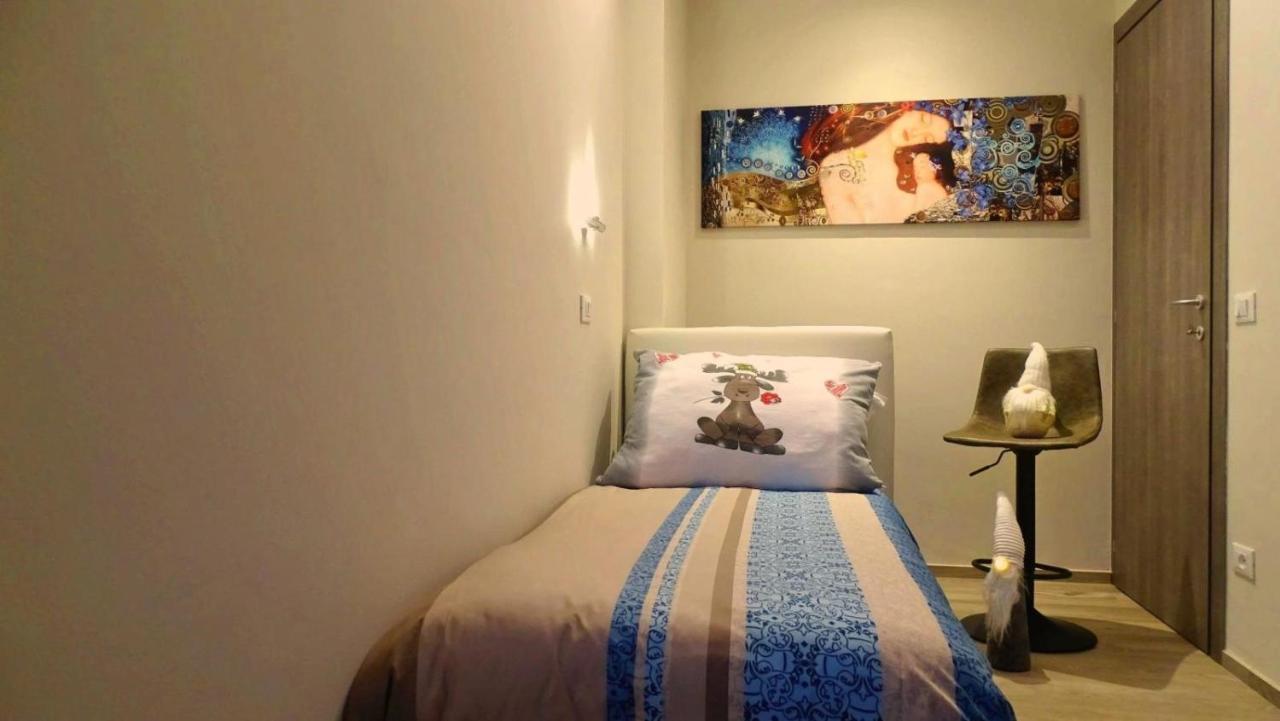 Blue Moon - Via Parigi Apartments Aosta Eksteriør bilde